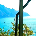 Blue Lagoon شقة *